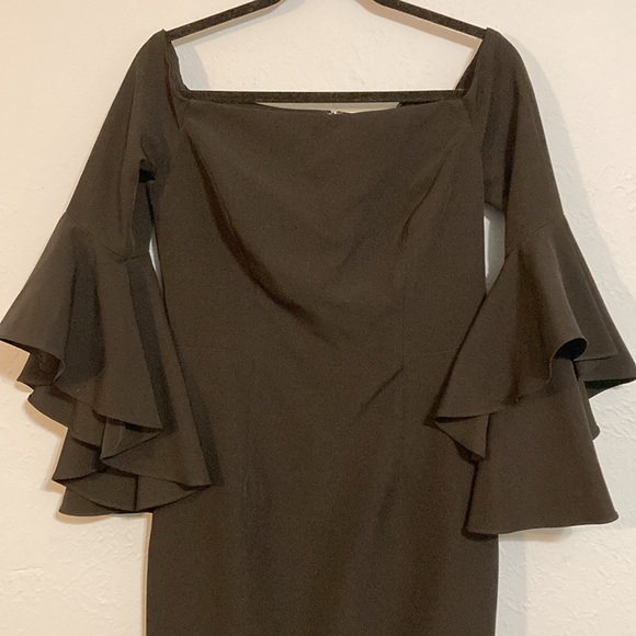 Milly Womens Size 10 Italian Cady Selena Slit Dress Black Midi Bell Sleeve NWT - Picture 3 of 16